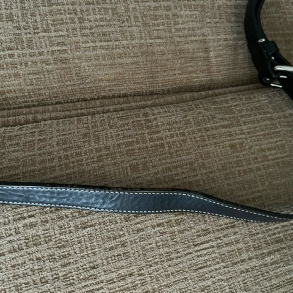 Dooney & Bourke Handbag - Picture 4 of 8